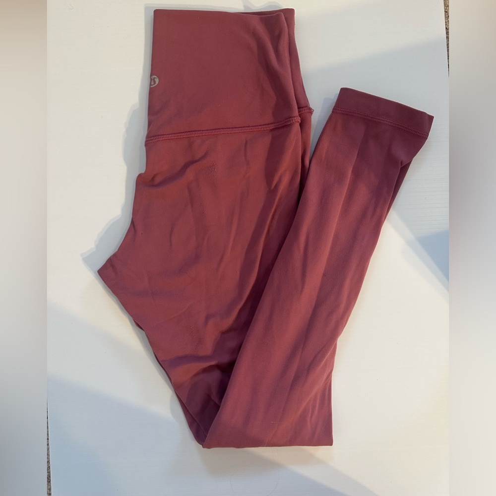 Lulu lemon leggings barely worn!!